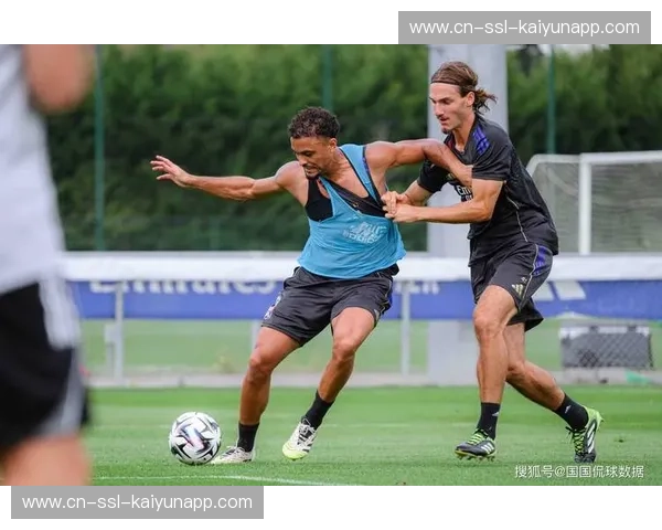 里昂12连胜迎战保级尼斯 舒尔茨状态火热成胜负手