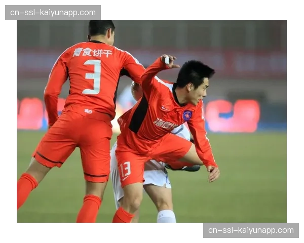 辽宁铁人补时绝平青岛西海岸 升班马展现顽强拼搏精神